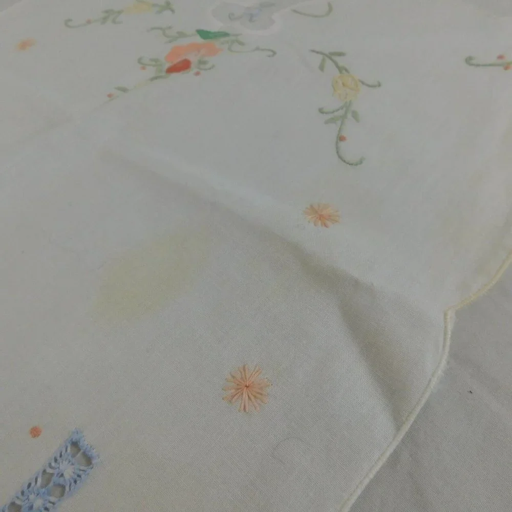 Hand Embroidered Table Runner Cloth Rectangle Floral White 35